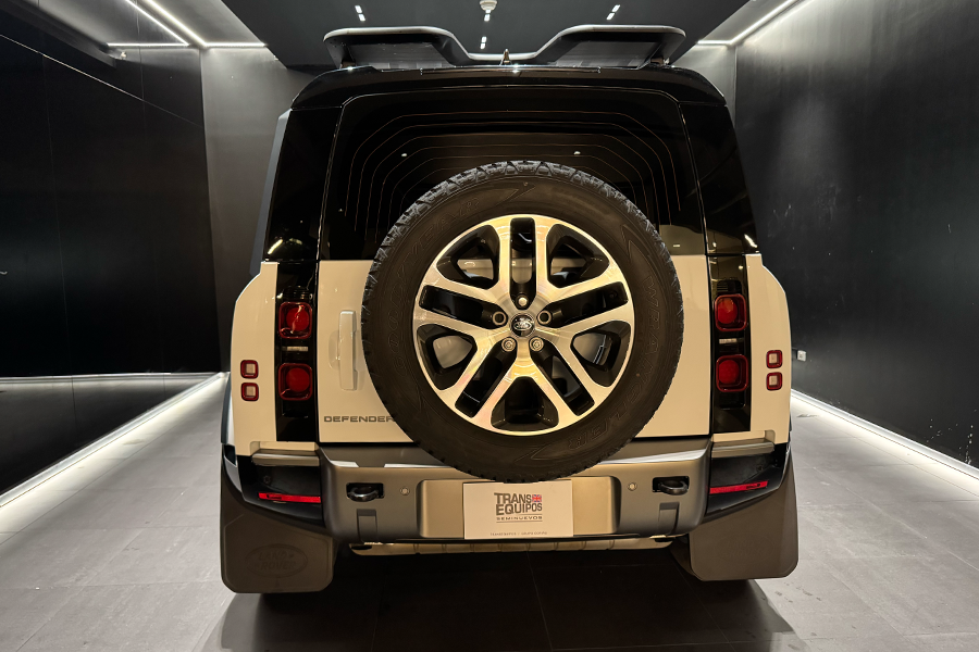 DEFENDER 110 P400 X-DYNAMIC HSE 